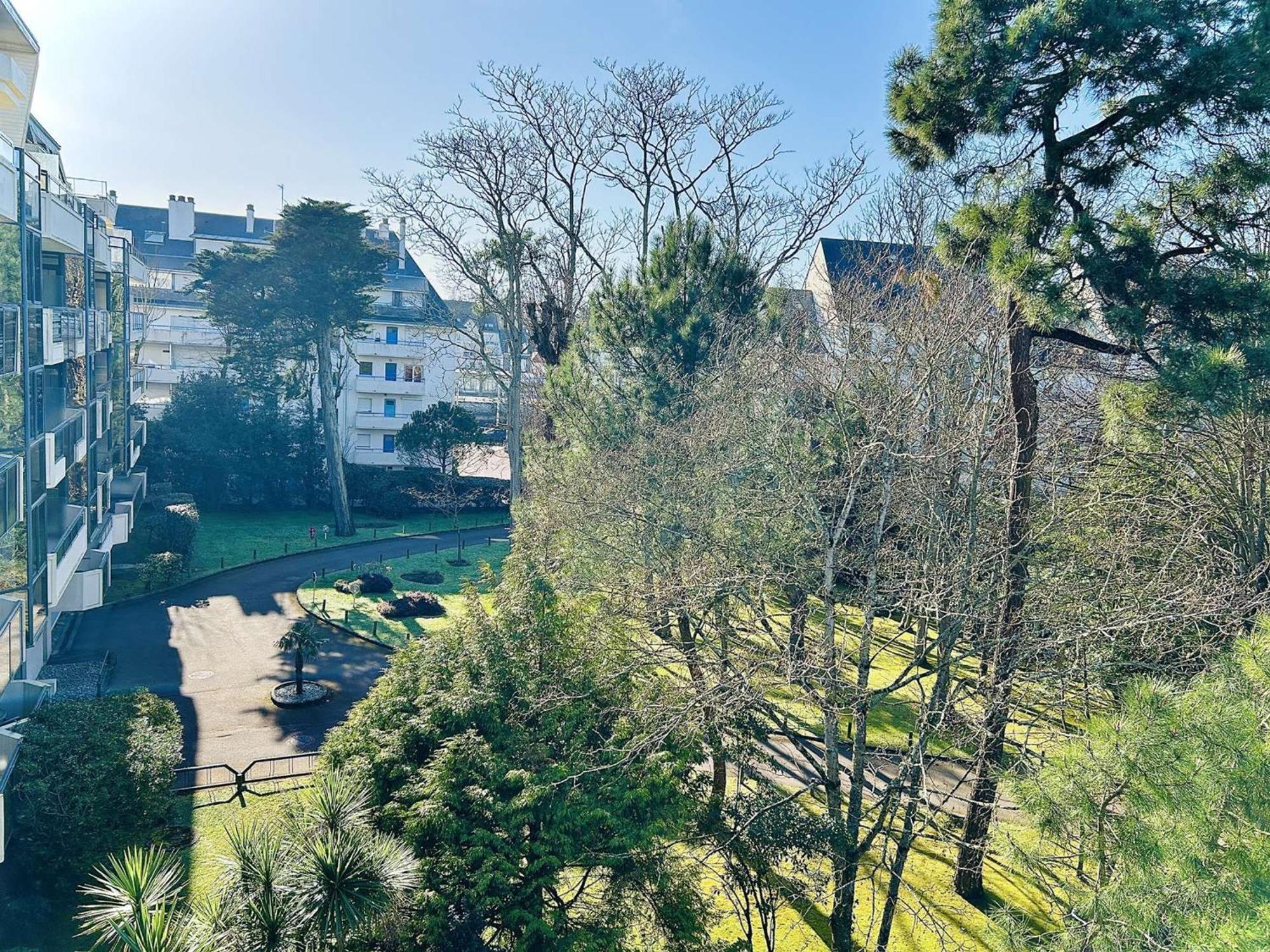 Appartement Calme Avec Terrasse A 2 Pas De La Plage Benoit, 2 Pieces, 4 Couchages, La Baule - Fr-1-245-103 Buitenkant foto